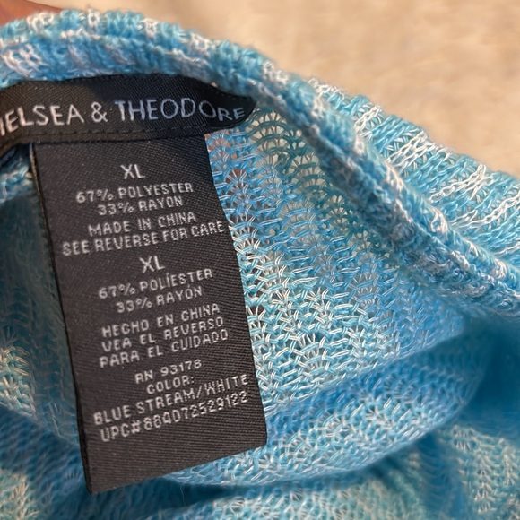 Chelsea & Theodore Blue & White Top in Women's Sz XL - Picture 7 of 9